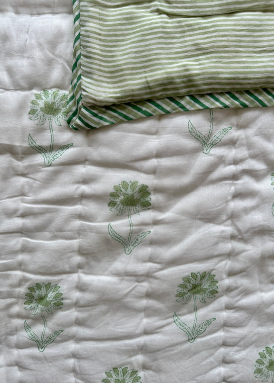 Green Organic Cotton Cot Quilt