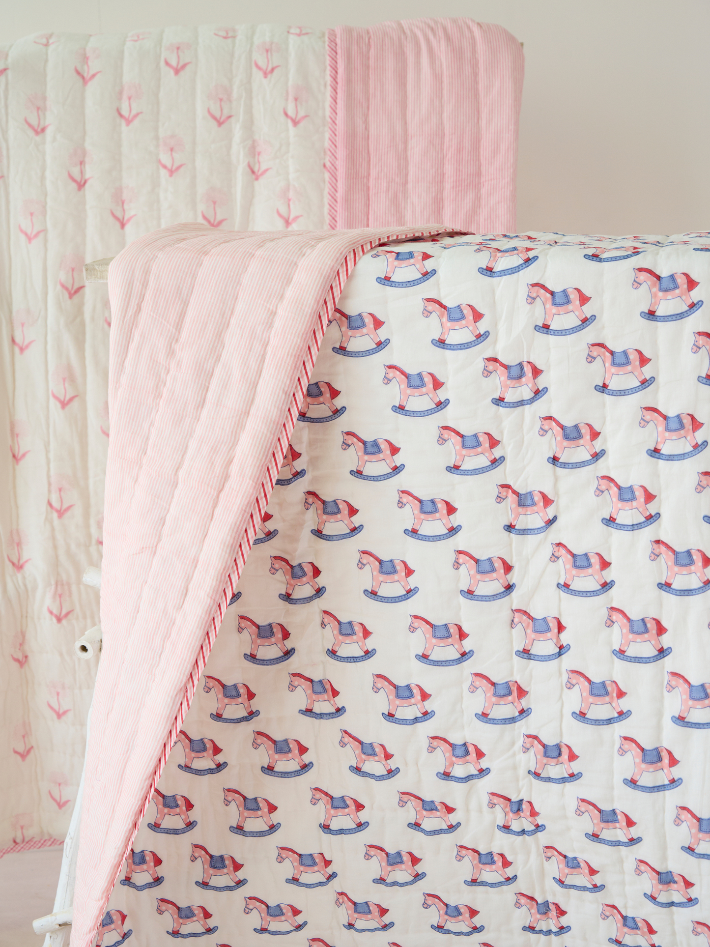 Load image into Gallery viewer, Rocking Horse Organic Cotton Bed Quilt
