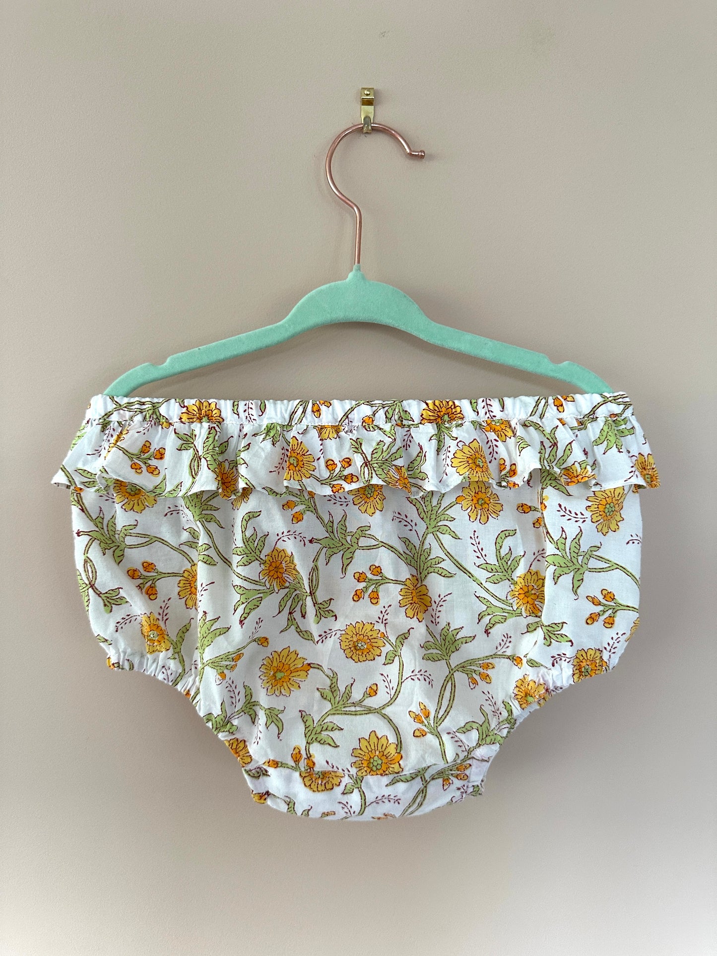 Load image into Gallery viewer, Yellow Flower Top and Bloomers Set
