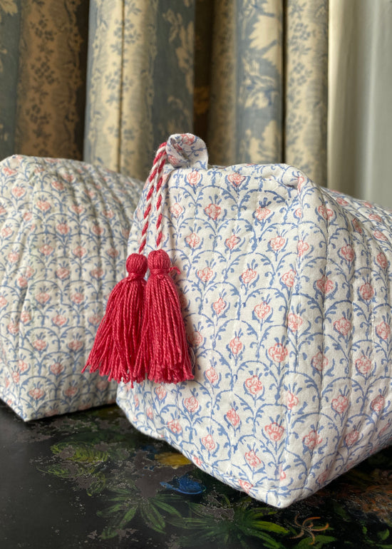 Load image into Gallery viewer, Blue / Pink Organic Cotton Wash Bag
