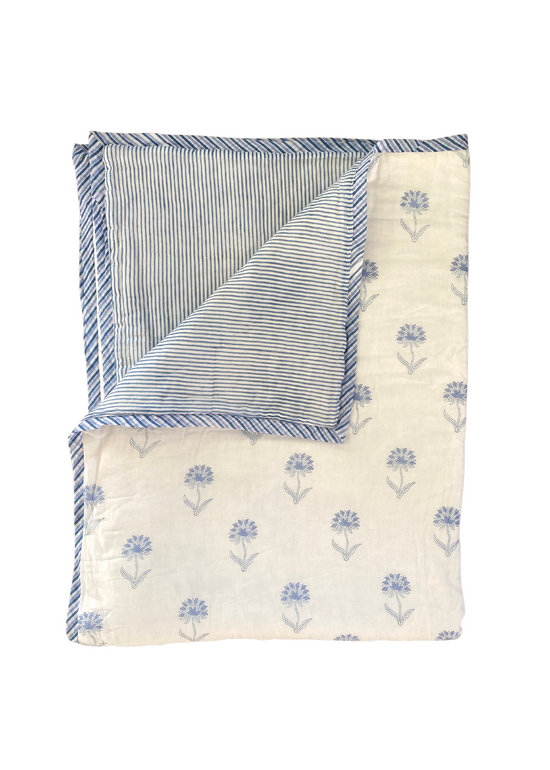Load image into Gallery viewer, Blue Organic Cotton Cot Quilt
