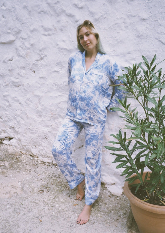 Load image into Gallery viewer, Blue Tie Dye Pyjamas
