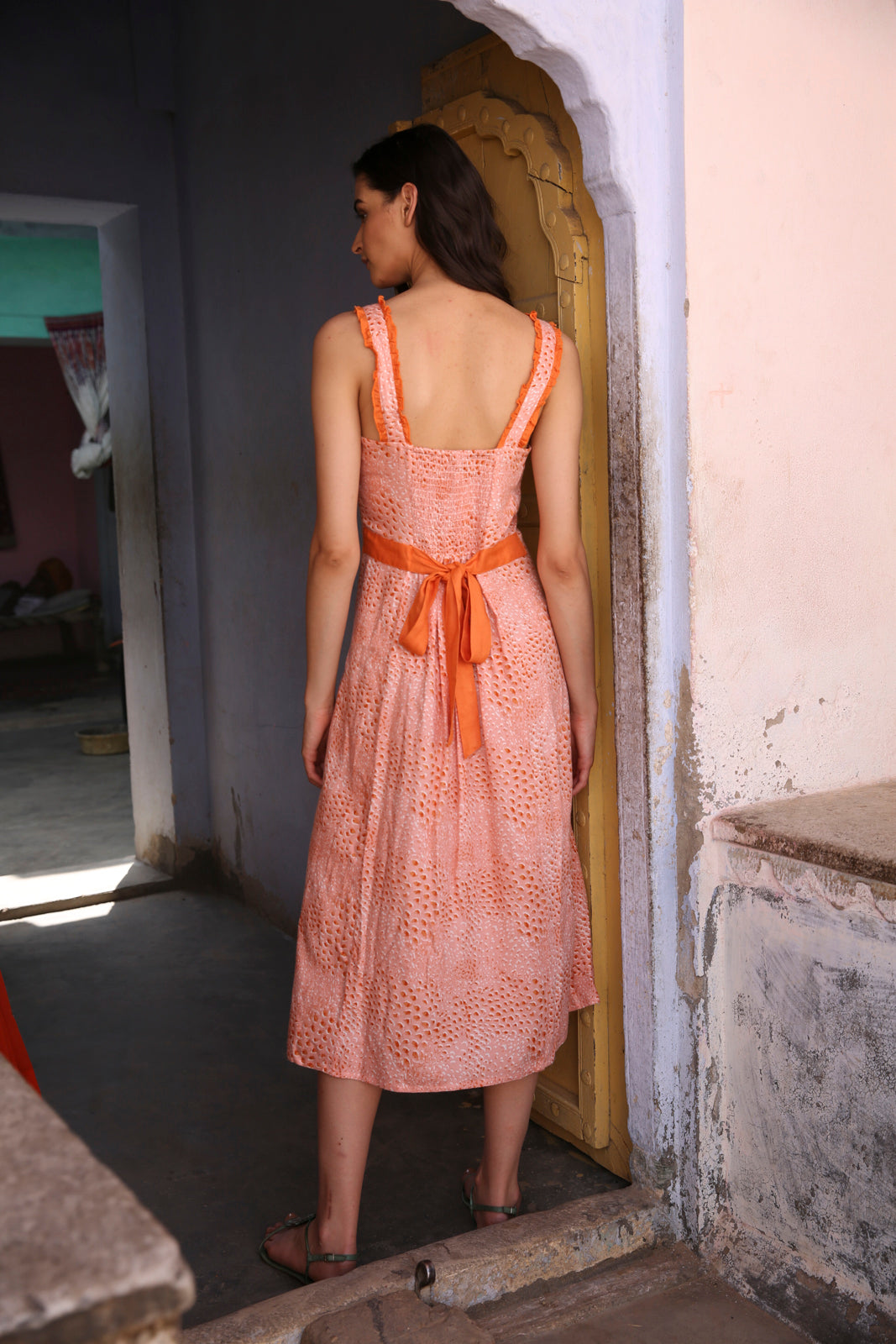 Load image into Gallery viewer, Naina Dress in Pink

