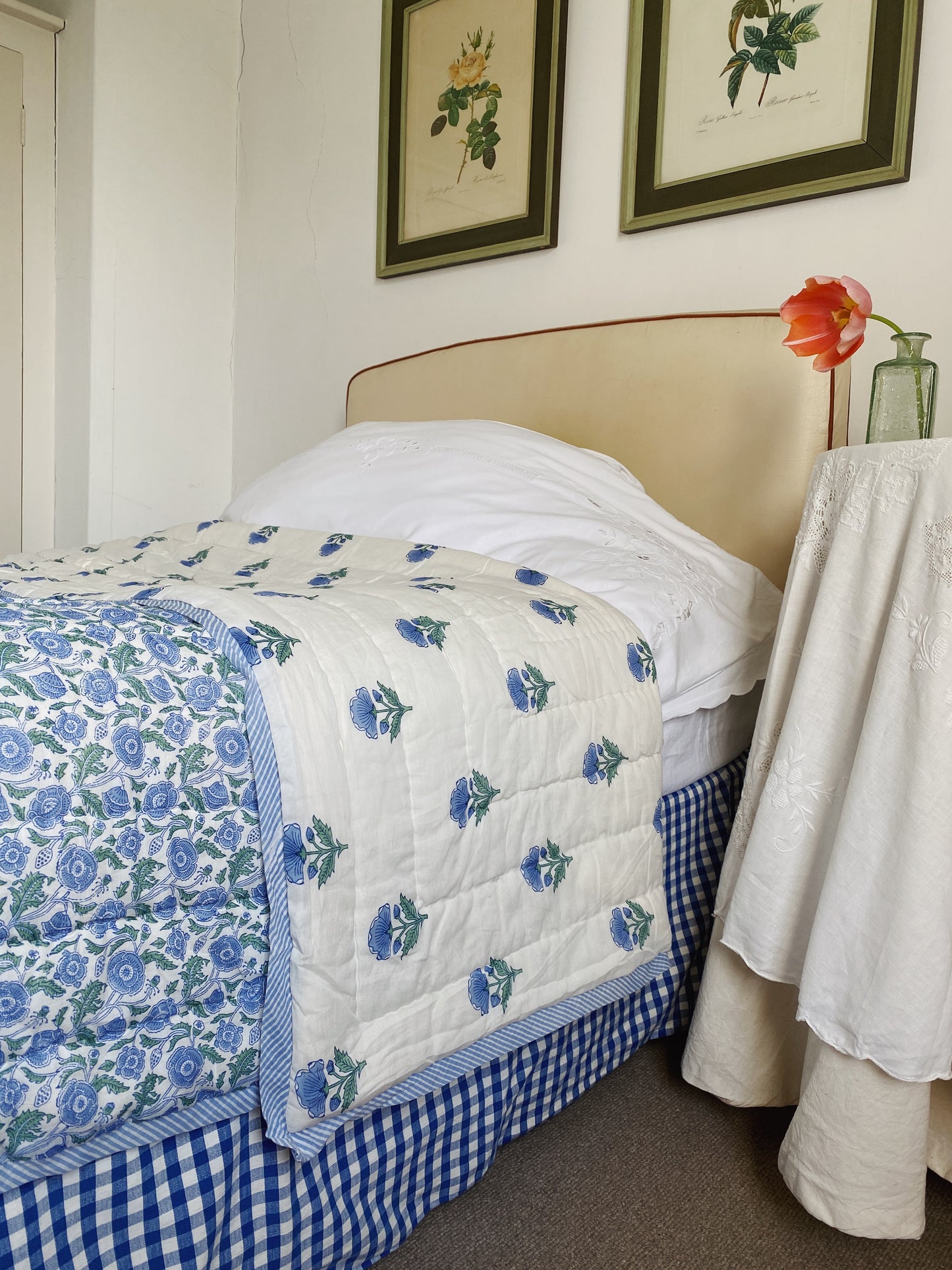 Load image into Gallery viewer, Blue Butti Floral Bed Quilt
